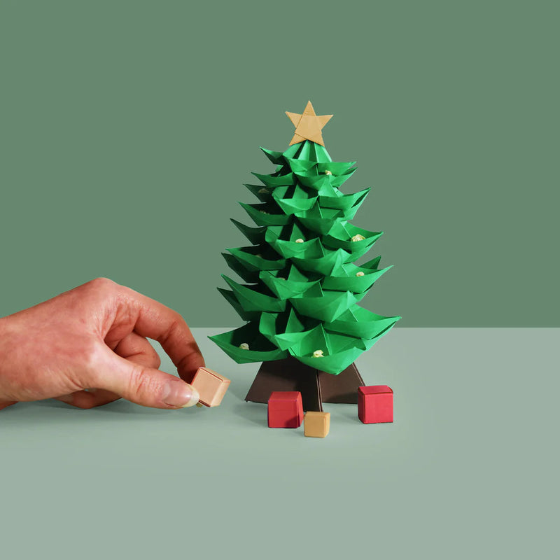 Pikkii Paper Christmas Tree