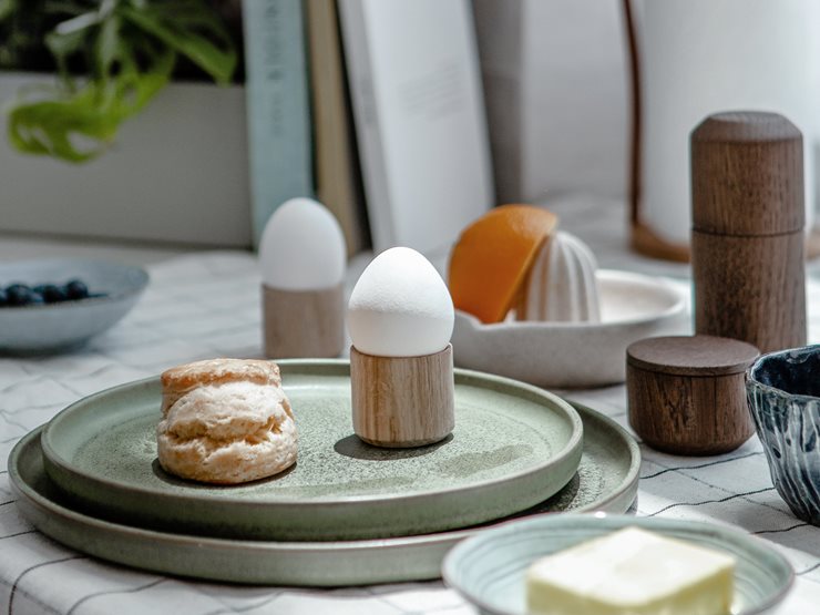 Egg Me: Oiled Egg Cup (Set of 2)